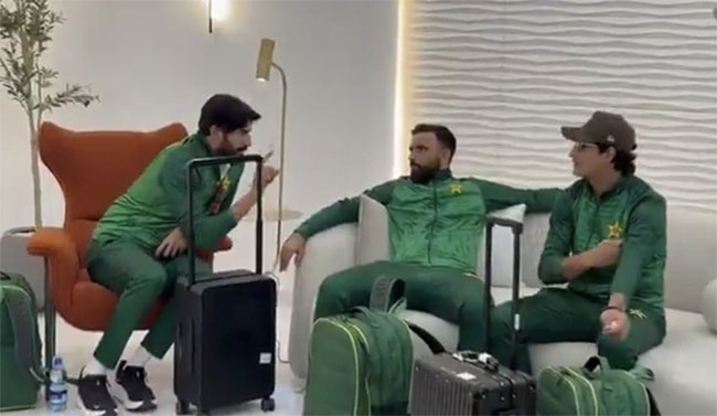 T20 World Cup: Pakistan leave for Sri Lanka amid Indian boycott row