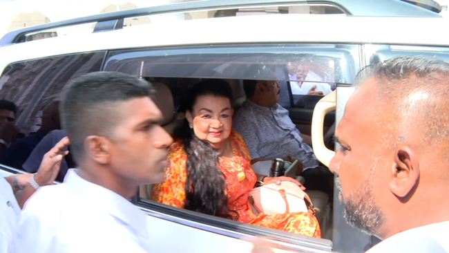 Shiranthi Rajapaksa arrives at FCID 