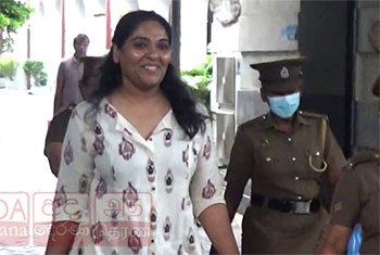 Former Minister Keheliya�s daughter arrested