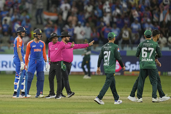   India-Pakistan T20 World Cup game likely to go ahead after ICC talks with PCB: Report