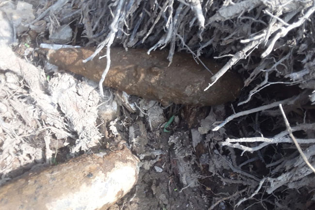 Several mortar shells discovered in Kalutara residential garden