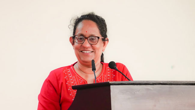 �Women must step forward to carry forward the change we have begun� - PM 