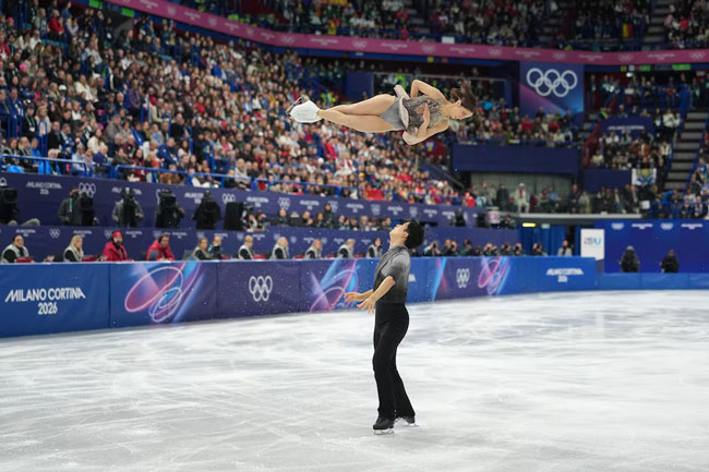 Riku Miura and Ryuichi Kihara skate to Japan�s first ever Olympic pairs title with remarkable comeback