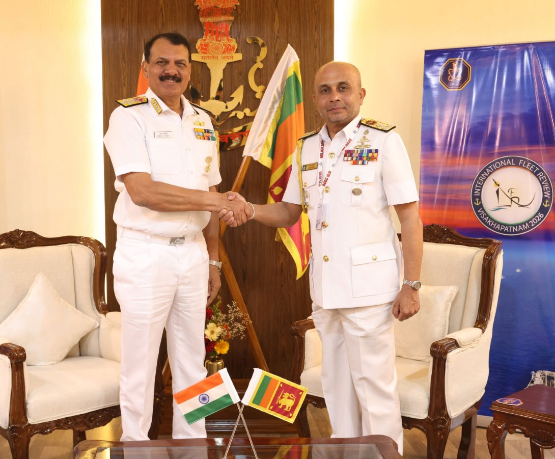 Indian Navy chief holds bilateral talks with Sri Lankan counterpart