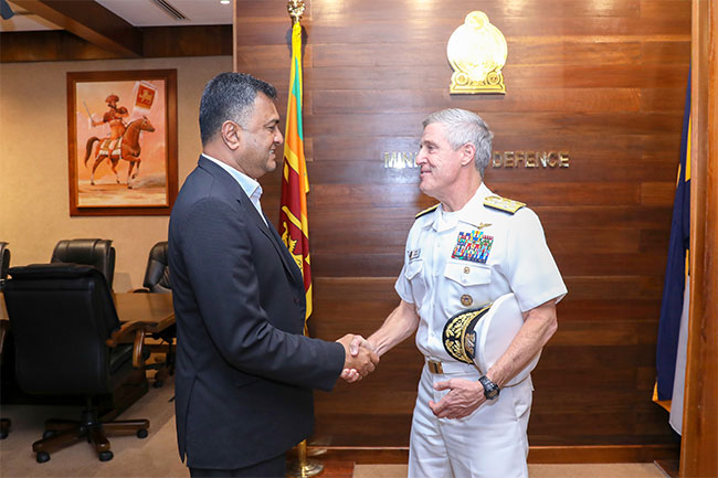 US Pacific Fleet Commander calls on Sri Lanka s Defence Secretary, discuss maritime security
