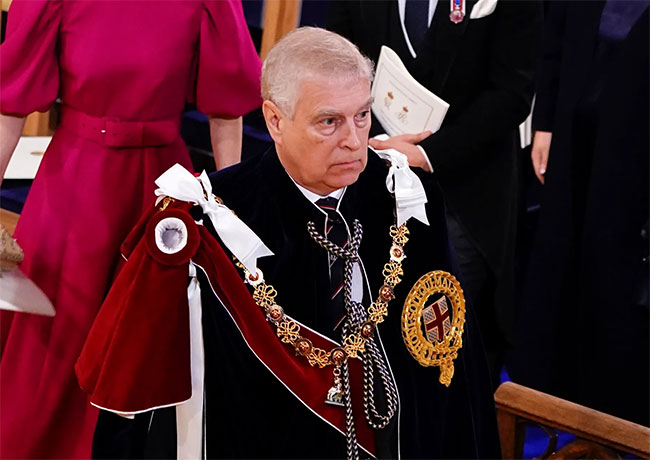 British government considers removing Andrew from royal line of succession