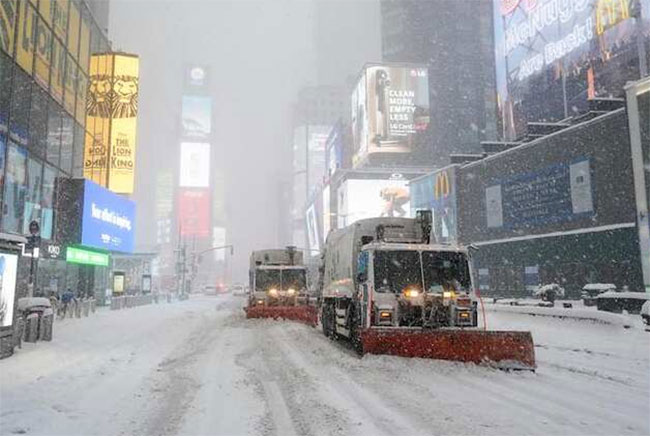 Two dead after winter storm hammers the US northeast