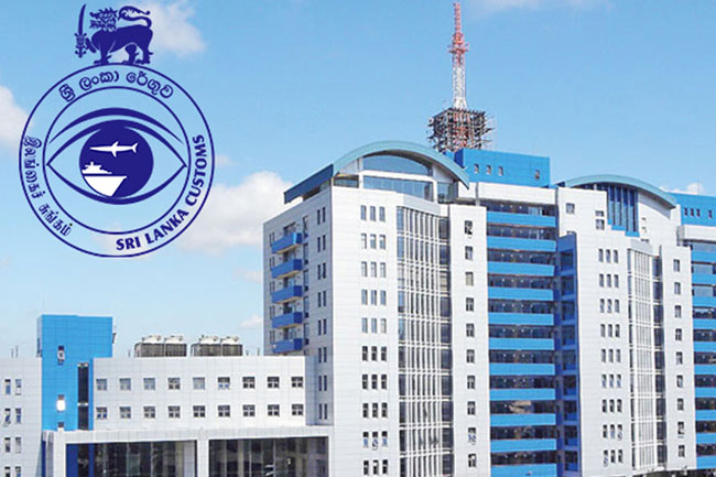 Customs officers continue trade union action over unresolved issues