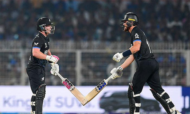   Allen�s blazing century powers New Zealand into T20 World Cup final