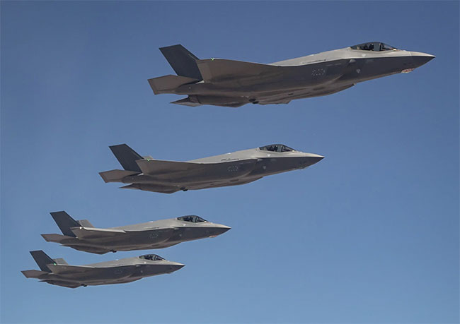 US will have �complete and total dominance� over Iranian airspace soon, White House says