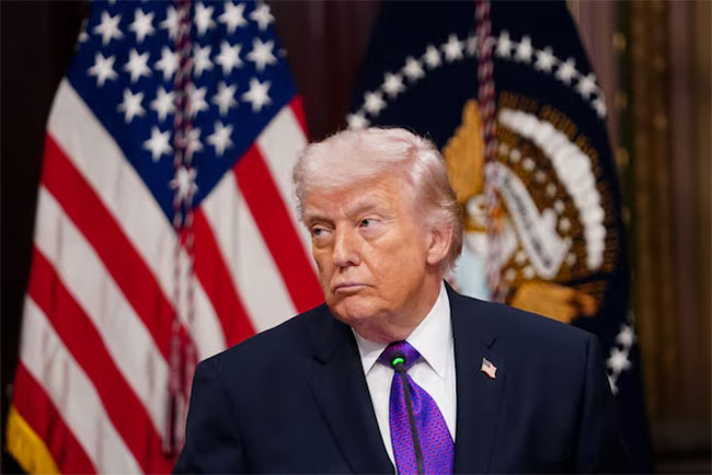 Trump wants say on Iran�s next leader as war intensifies