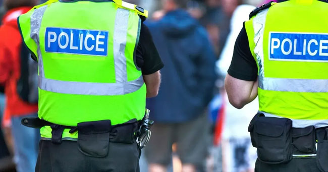 UK cops arrest 4 in Iran spying probe