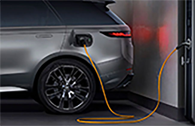 President urges EV owners to recharge their vehicles during daytime 