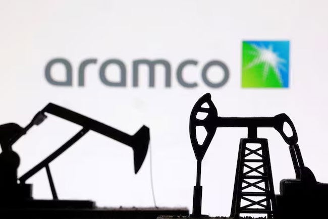 Saudi Aramco cuts oil supply to Asia for second month in April
