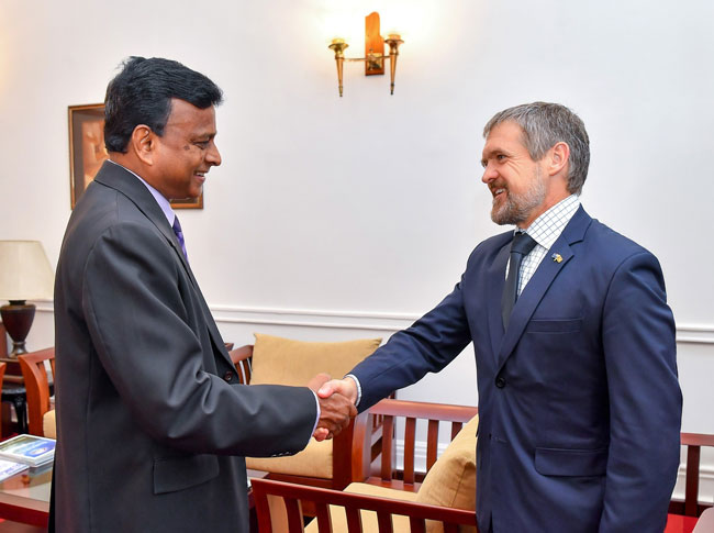 Sri Lanka and Australia hold talks to strengthen bilateral ties