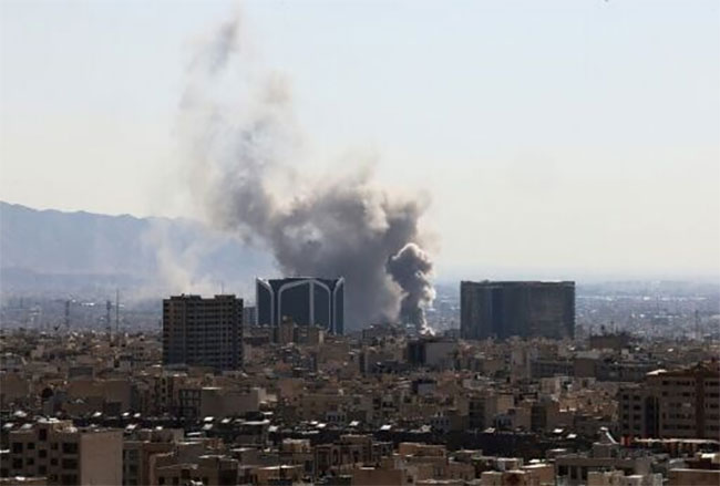 Russia calls for �political� settlement over Iran as Trump says US talking to Tehran