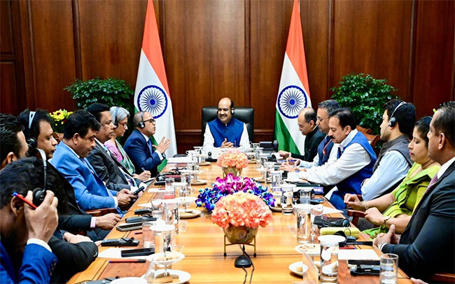 Sri Lankan delegation meets Indian Lok Sabha Speaker