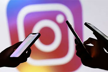 Instagram now lets users reorder carousels after posting