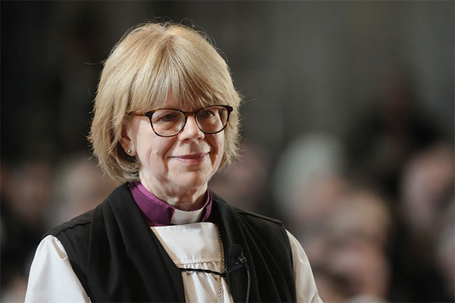 First female Archbishop of Canterbury to be enthroned