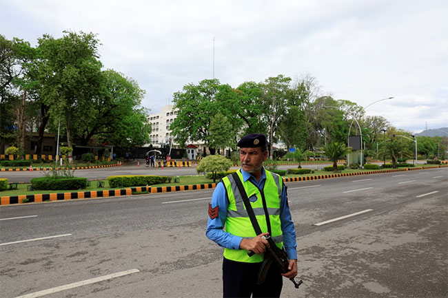 Pakistan capital beefs up security ahead of high-level talks