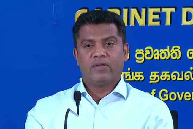 Health Minister issues strong response to GMOA over transfer demands