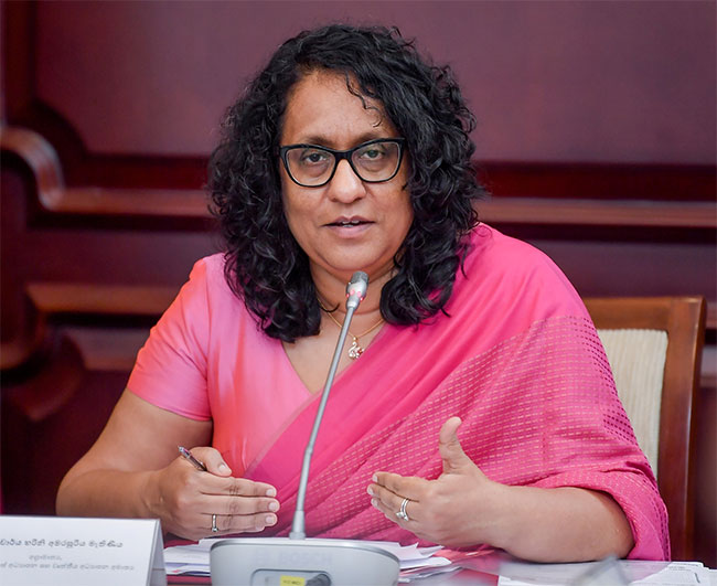 Guidelines to be introduced for public officials carrying out duties online 