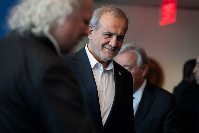 Iran�s president says 14 million have volunteered to sacrifice their lives