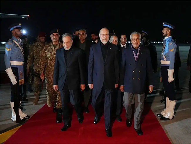 Iranian delegation lands in Islamabad ahead of �make-or-break� talks