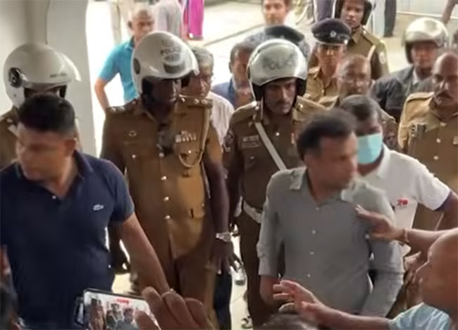 Clashes erupt at Matara Cooperative Hospital after NPP takeover attempt