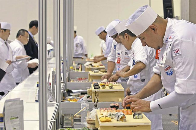 Japan halts new foreign worker intake for food services