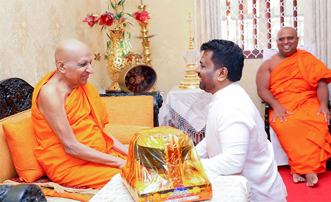 President engages in religious observances in Kandy