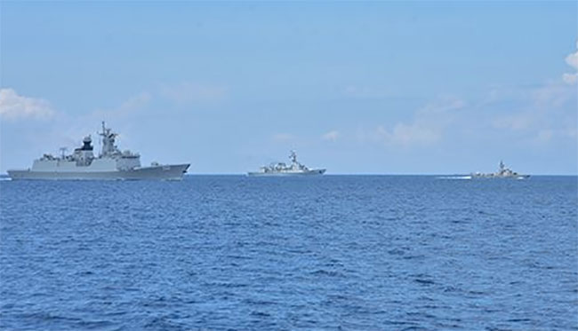 Pakistan Navy ships TAIMUR and ASLAT conclude goodwill visit