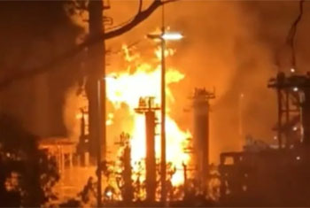 Major fire at Australian oil refinery to impact nation�s petrol supplies