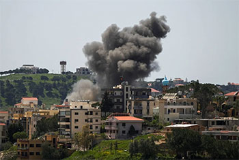 Israeli strike severs last bridge linking southern Lebanon to rest of country � report