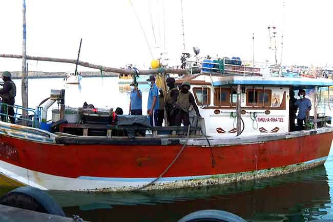 Multi-day fishing vessel with suspected narcotics brought to Dikkowita Harbour