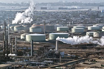 Global oil prices dip as fragile Israel-Lebanon truce announced