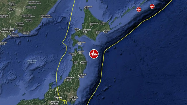 First tsunami waves reach Japan�s eastern coast