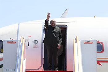 Indian VP concludes Sri Lanka visit� 