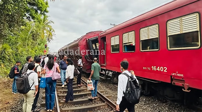 Office train services to continue despite �Sagarika� derailment in Wadduwa - SLR