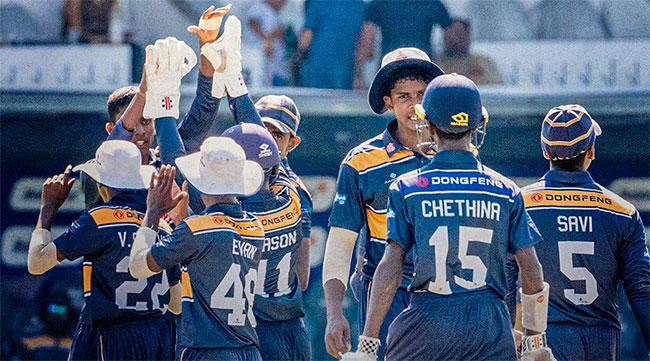 St. Joseph�s beat St. Peter�s by 4 wickets in the annual limited over encounter 