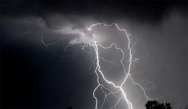 Advisory issued for severe lightning for several areas