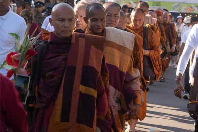 ��Ehi Passiko�� Peace Walk enters day six; Set to reach Kelaniya Raja Maha Viharaya today