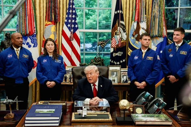 Trump welcomes Artemis II astronauts to Oval Office and fields questions on Iran, Comey and UFOs