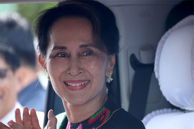 Myanmar ex-leader Aung San Suu Kyi to be moved to house arrest, state media says