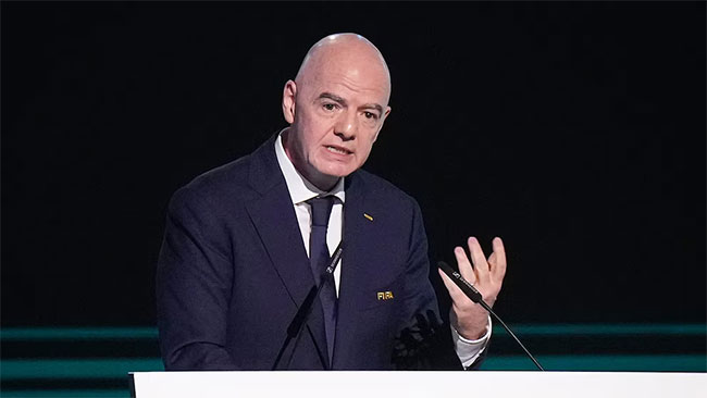   FIFA boss says Iran will be at the World Cup and play in the US