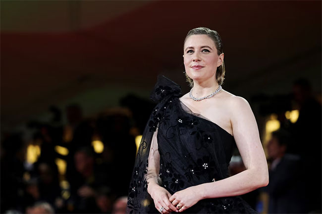 Netflix to give Greta Gerwig�s �Narnia� wide theatrical release, marking a first