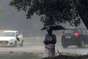 Low-level atmospheric disturbance likely to develop near Sri Lanka