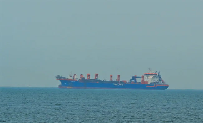 French vessel attacked in Strait of Hormuz, several crew members wounded