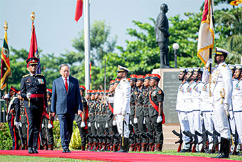 Ceremonial welcome for Vietnam President�
