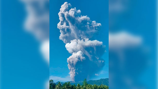 3 people burned alive as volcano erupts in Indonesia, ash rises 10 km high